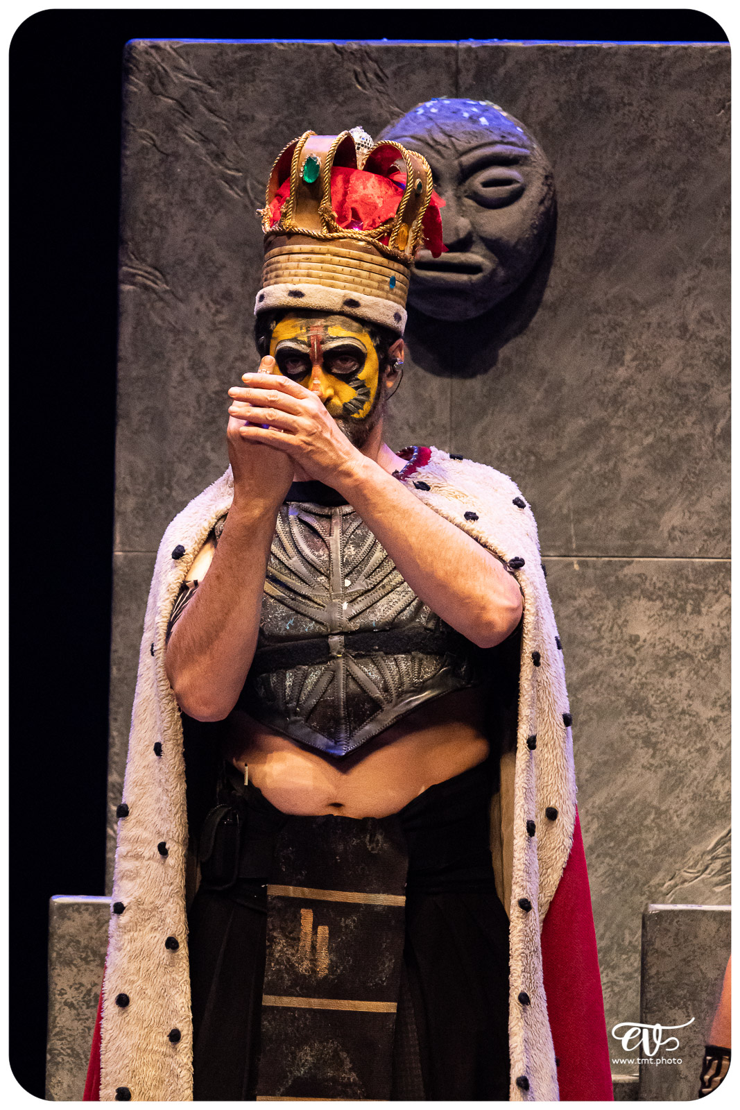 THE PRIMITALS (YLLANA & PRIMITAL BROTHERS)